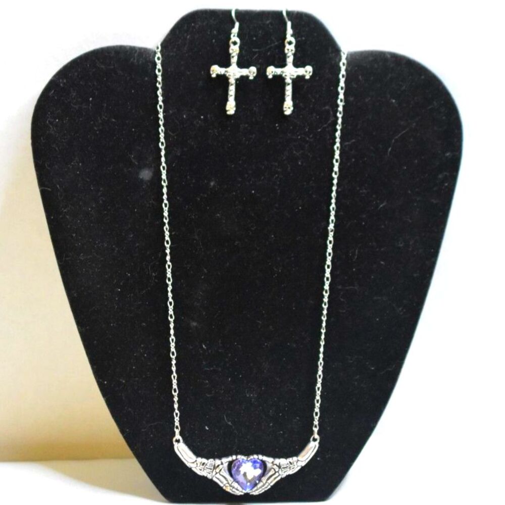 Warner Brother Skeletal Hand Purple Gemstone18" Necklace 1.5" Skull Earrings